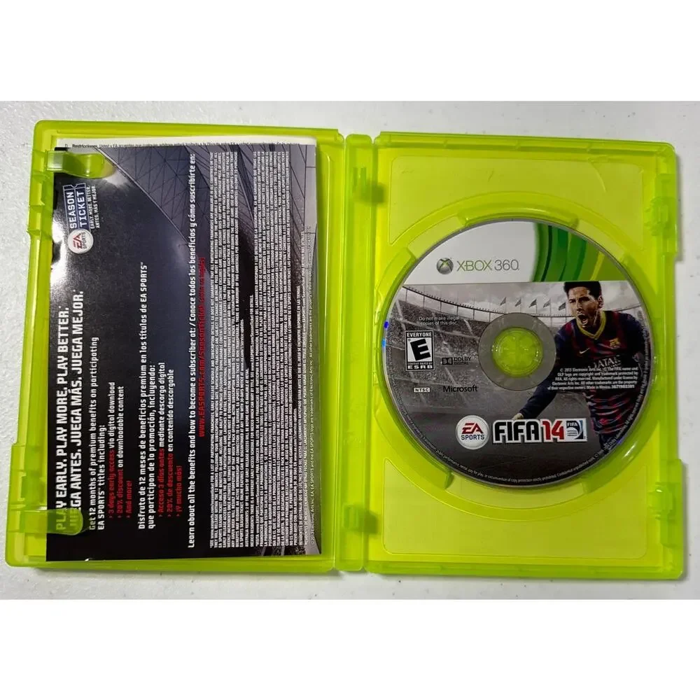 FIFA 14 Xbox 360 CIB‎ EA Sports Soccer Game